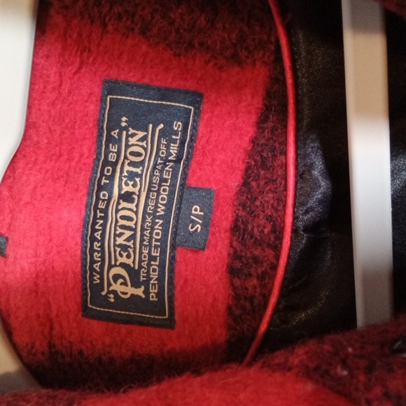 Pendleton Red and Black Pea Coat Buffalo Plaid Paul Buyan Womens S/p - Picture 4 of 14